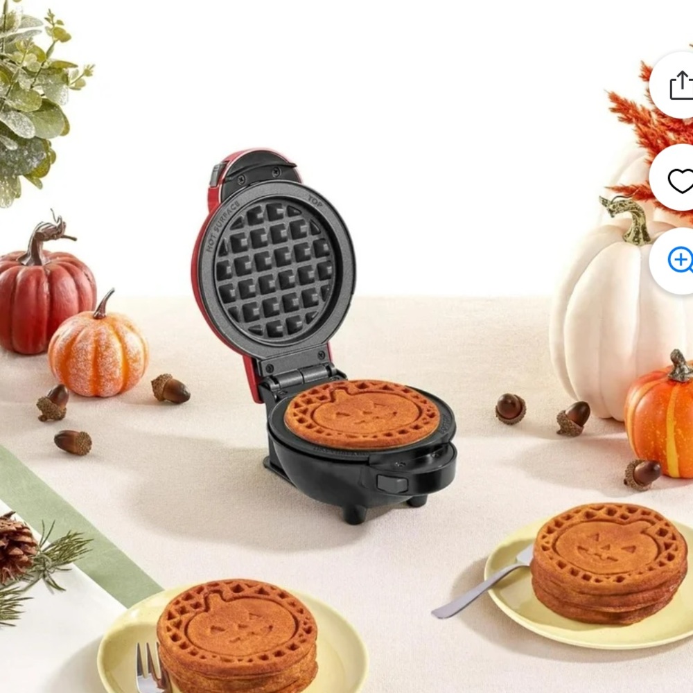 Dash Multi Maker Mini Waffle Maker System 6 Removeable Holiday Plates Red - Picture 3 of 3